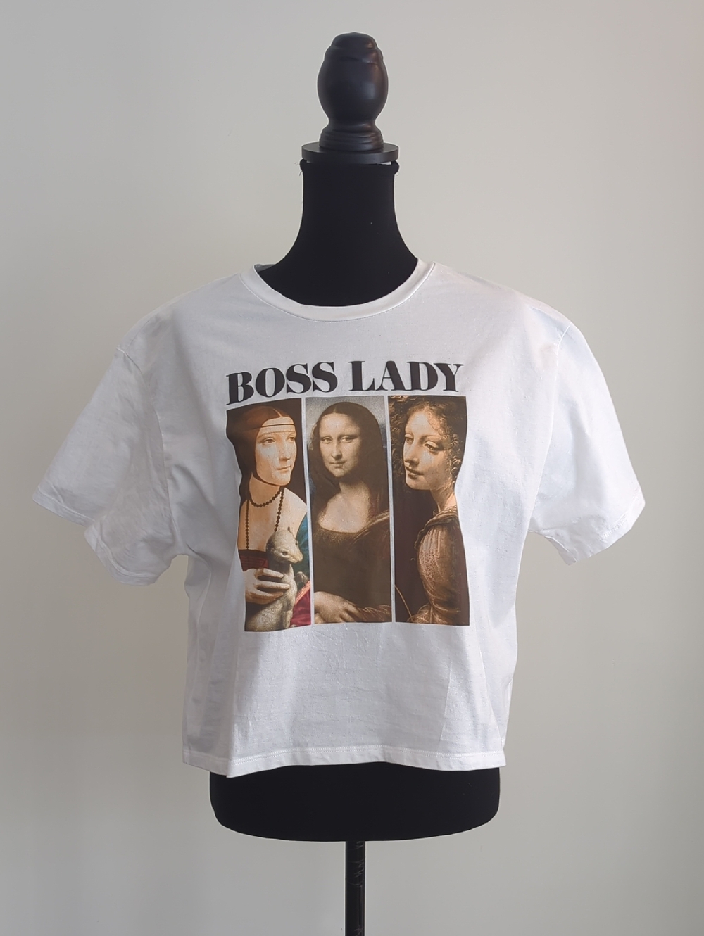 White 'Boss Lady' Graphic Cropped Short-Sleeve Tee with Art-Panel Print